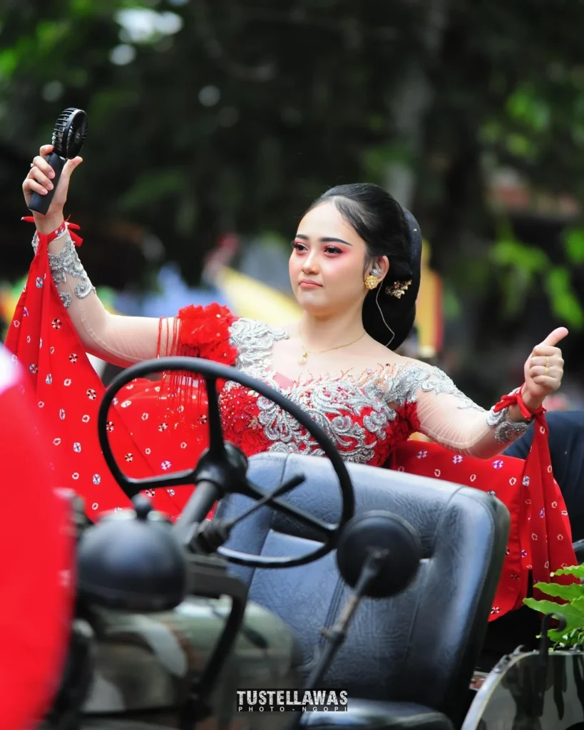 Silvy Kumalasari Photos
